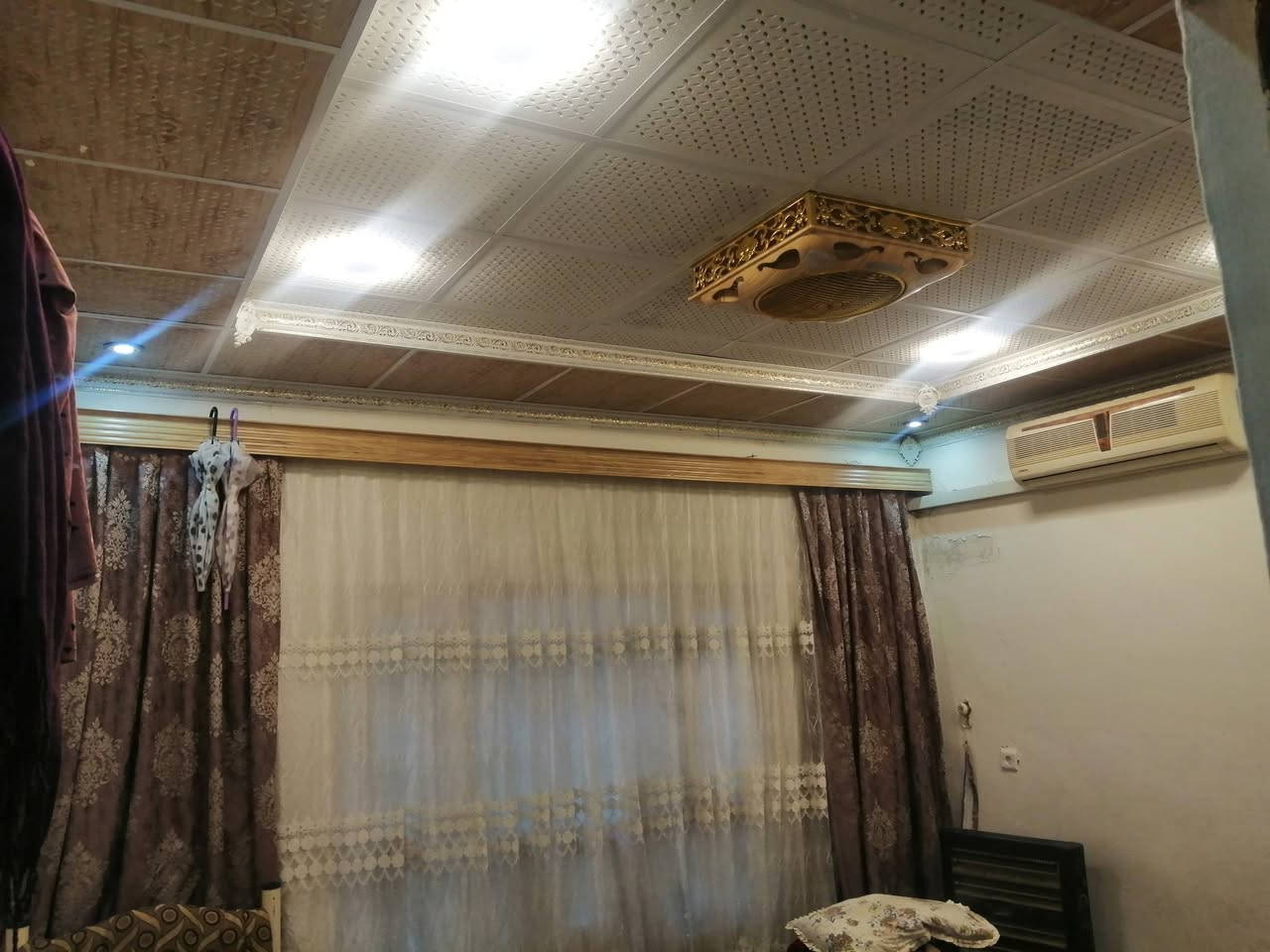 دار للبيع
المساحة ٢٠٠م
واجهه١٠م
نوع العقار طابو صرف
طابقين الطابق الأول بي غرفتين نوم
ومطبخ واستقبال وصحيات داخل وكراج

الطابق الثاني بي غرفتين نوم وهول
وصحيات
عنوان الدار قرب جسر الحصو والرمل
القادسية الثانية
السعر مناسب جداً 130 مليون
للأستفسار والإتصال

***********
***********

مكتب الراشد للعقار
القادسية الثانية فرع جامع الهدى
