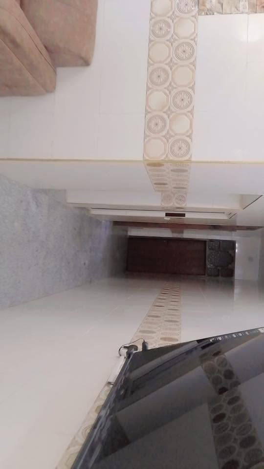✨ للإيجار — شقة سكنية بموقع مميز وراقي ✨

📍 زيونة / خلف دار الأزياء
ضمن منطقة هادئة ومناسبة للسكن العائلي الراقي

🔹 متوفرة للعوائل والشباب المحترمين
🔹 موقع ممتاز قريب من جميع الخدمات
🔹 أجواء هادئة وخصوصية عالية
🔹 مناسبة للسكن والاستقرار الطويل أو القصير

✅ الإيجار متوفر:
• يومي
• أسبوعي
• شهري

إذا تبحث عن الراحة، الهدوء، والموقع المميز…
فهذه الشقة توفرلك سكن مرتب بمكان راقي من أفضل مناطق بغداد 🌟

📞 للاستفسار والحجز:
***********

