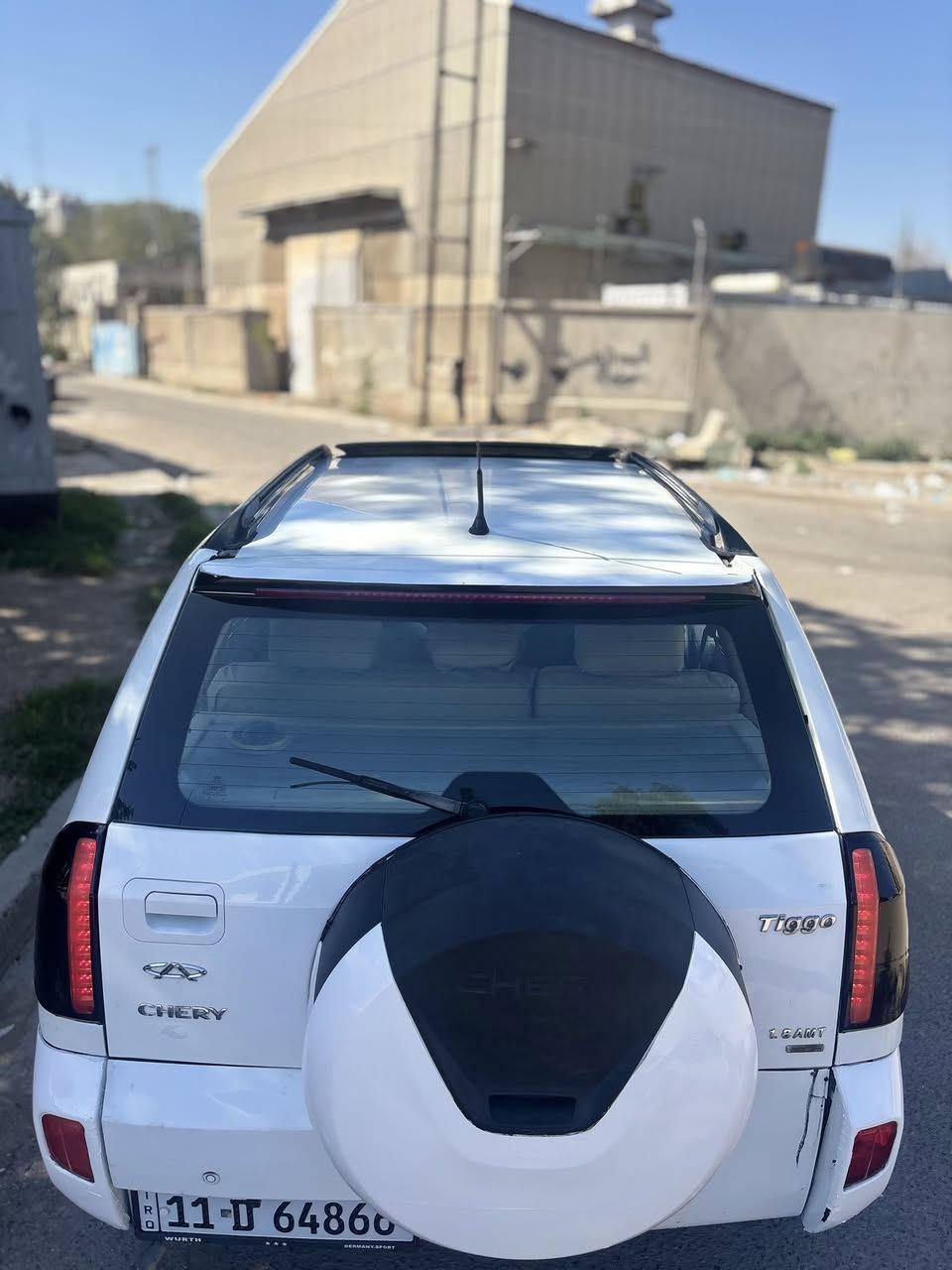 السلام عليكم
للبيع تيكو 2013 رقم بغداد دولي 

كير محرك صدر خير من الله 

ماشيه 128 الف حقيقي 

سلايد روف مشدودلها شاشه وكامره دواره 
سياره مال بنيه ممتعوبه

السعر ٥٩ وبيها مجال بسيط 

مكان السياره شارع حيفا 
***********
