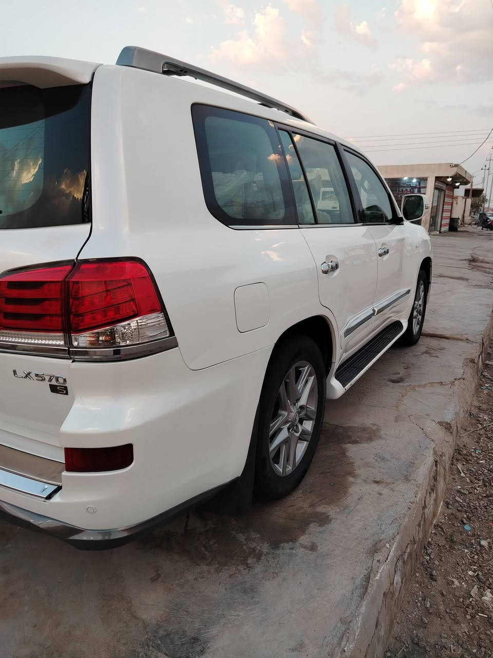 رمضان كريم للبيع لكزس ٢٠١١ فول مواصفات للأخير رقم بغداد مشروع وطني اوداور اي محافظه
بسمنه سياره جاهزه محرك كير حداديه كفاله تبريد

ملاحظة بيه جاملق أمامي اونص البونيد صيغ بدون

حادث ولا معجون مواصفات الكزس معروفه رادار

كامره خلفيه كامره بل مري كامره اماميه

كشنات جلد كشنات كهربائية استيرن كهرباء جنطه شفط

جكات تصعيد وتنزيل سياره حلوه اوجاهزه مال جاني

اوسعرها مناسب عارضه ب٣١٥ورقه بيه مجال لتواصل *********** وانه بالخدمه مكانه بلبصره أبو الخصيب
