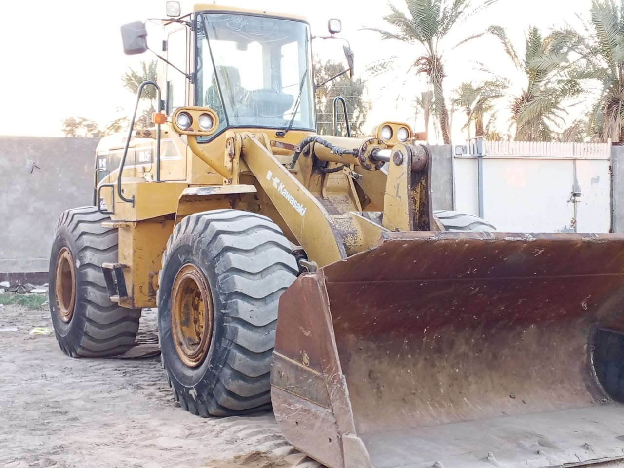 شفل حجم 80 موديل 2002 وارد امريكي رقم انكليزي مكفول السعر التصال ***********
