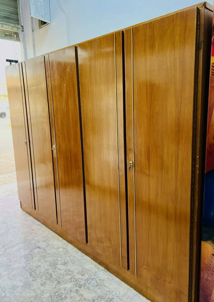 غرفة صاج عراقي نضافه فول 7 قطع سعر جوا سوك 375  قفل


**إذا كنت صاحب هذا الإعلان وتريد حذفه لأي سبب، رجاءا أرسل رسالة إلى الدعم الفني**