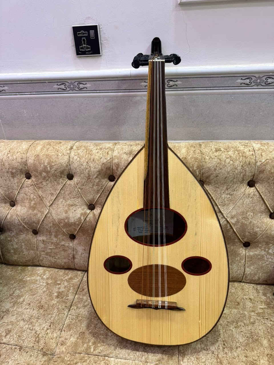 السلام عليكم عود مصري للبيع
مكاني بالاسكان الصناعي النزله الأولى
سعر وتفاصيل واتساب ***********
