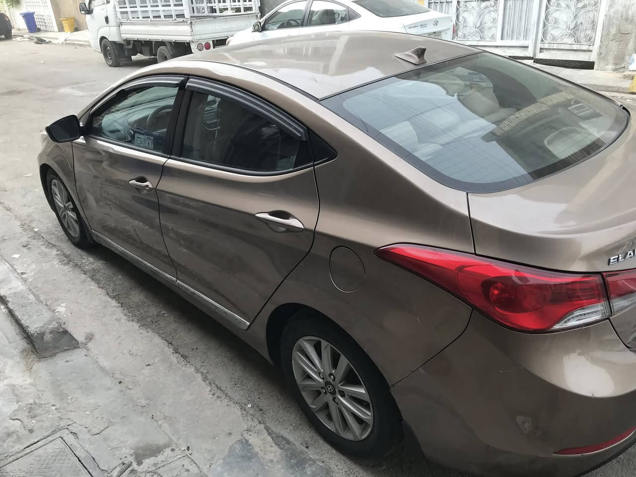 سلام عليكم النتره مديل ٢٠١٥ وارد أمريكي حادث جاملغ الأيمن نفسه معمر لاشاصي واللغد محرك ٢٠٠٠ جيدي أي بلكارتون مامفتوح كير بلادي تحكمات فتحه كامره بلاديه كشتات تتفءه ماشيه ١٥٢ حقيقي  أربع قطع مصبوغه جماليه لأحادث والمعجون سعر ١١٠ أذاكر مراوس بتكسي فورتي أو النتره كون حادث بسيط عنوان السياره زعفرانيه بداية متخل سعيده رقم السياره بغداد 
***********
