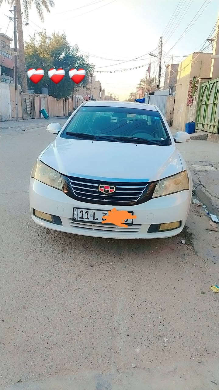 السلام عليكم جيلي ام كراند سي 7موديل ٢٠١٣  رقم بغداد انكليزي هزه ما ساقطه سنويه لل٢٩ كير ومكينه نيسان 1800 جدد تبريد ثلج جاهزه تخم تاير جديد ادامه كامله قبل اسبوع السياره لا حادث ولا تبديل فقط الهلالات معمره ومرشوشه تحوير درجه اولى درايم شفتات بلاد بدون لحيم  بيع او مراوس بسي ٨ السعر ٦٢ وبيها مجال مكانها بغداد العبيدي ***********
