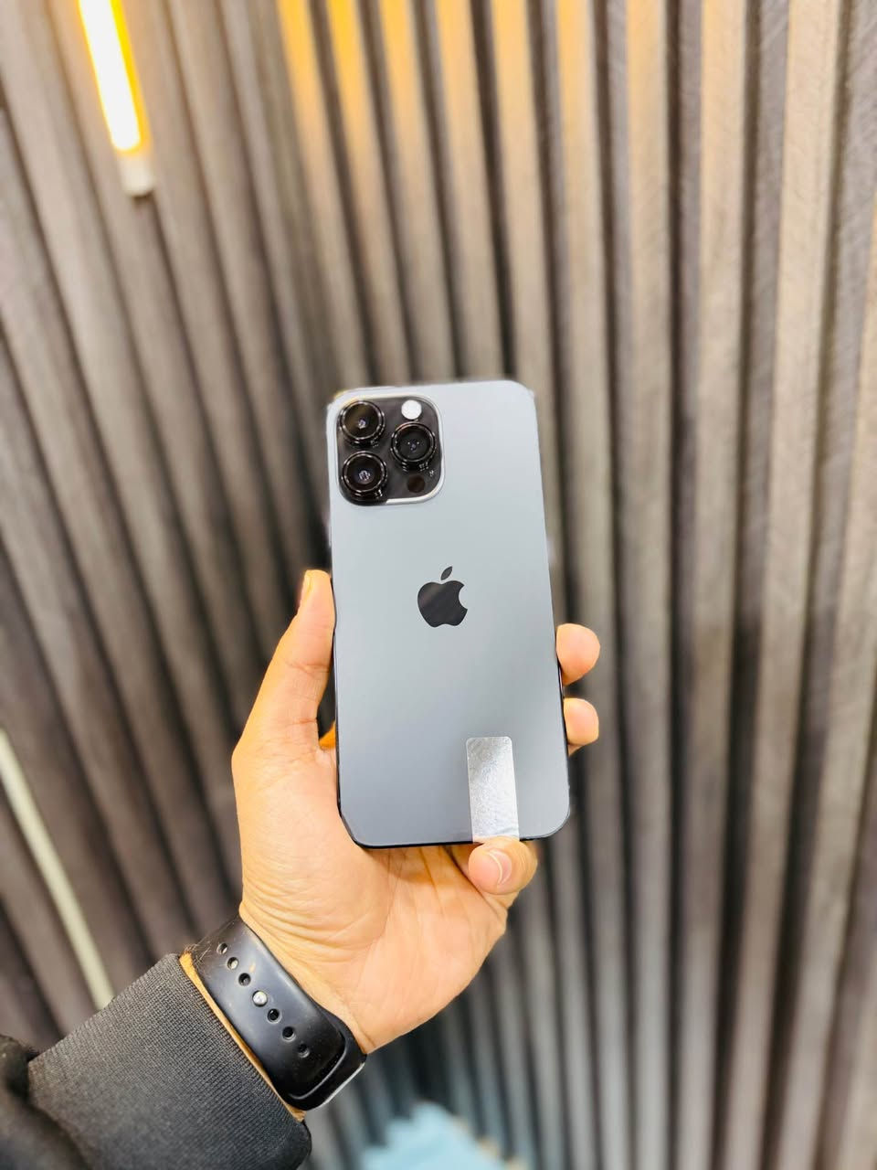 14 برو ماكس
256 
بطارية 🔋 85 
نظافة عالية 
ضمان 4 ايام من مركز المجتبى 
مكفول وغير داخل صيانه 
السعر 880 الف خصم 
توصيل 🚚 
كربلاء طويريج سوك المسكف 
مركز المجتبى كربلاء, العراق


**إذا كنت صاحب هذا الإعلان وتريد حذفه لأي سبب، رجاءا أرسل رسالة إلى الدعم الفني**