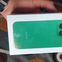 هونر X8b • ذاكرة ٥١٢ • رام ٨+٨