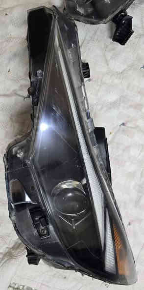 سلام عليكم زوج مادات التترا من موديل ٢١ لحد موديل ٢٣ سعر زوج ١٢٥ الف كاملات  اي كسر مابيهن مبدلين فقط جامات اصلي جيب او شد التصال ***********
