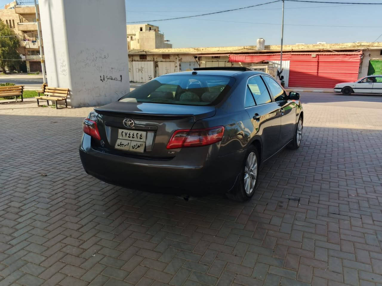 السلام  عليكم  .. كامري وارد أمريكي  4 سلندر 2400 موديل ٢٠٠٩ سيارة  فول موصفات  1/1 بيها ٣ قطع رش بدون اي داخل او معجون سياره كلش جديدة  ونظيفه عليها غرامه  500/$ تنزل من السعر (107$) وبيها مجال  بيع او  مراوس  حسب  القناعه  العنوان صلاح  الدين  تكريت  واكو كلشي متوفر بل السوك.  الاستفسار  ***********
