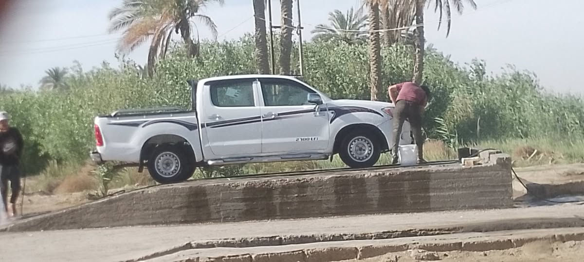 فلاونزه البيع 2006   بيه رشات صبغ ***********
