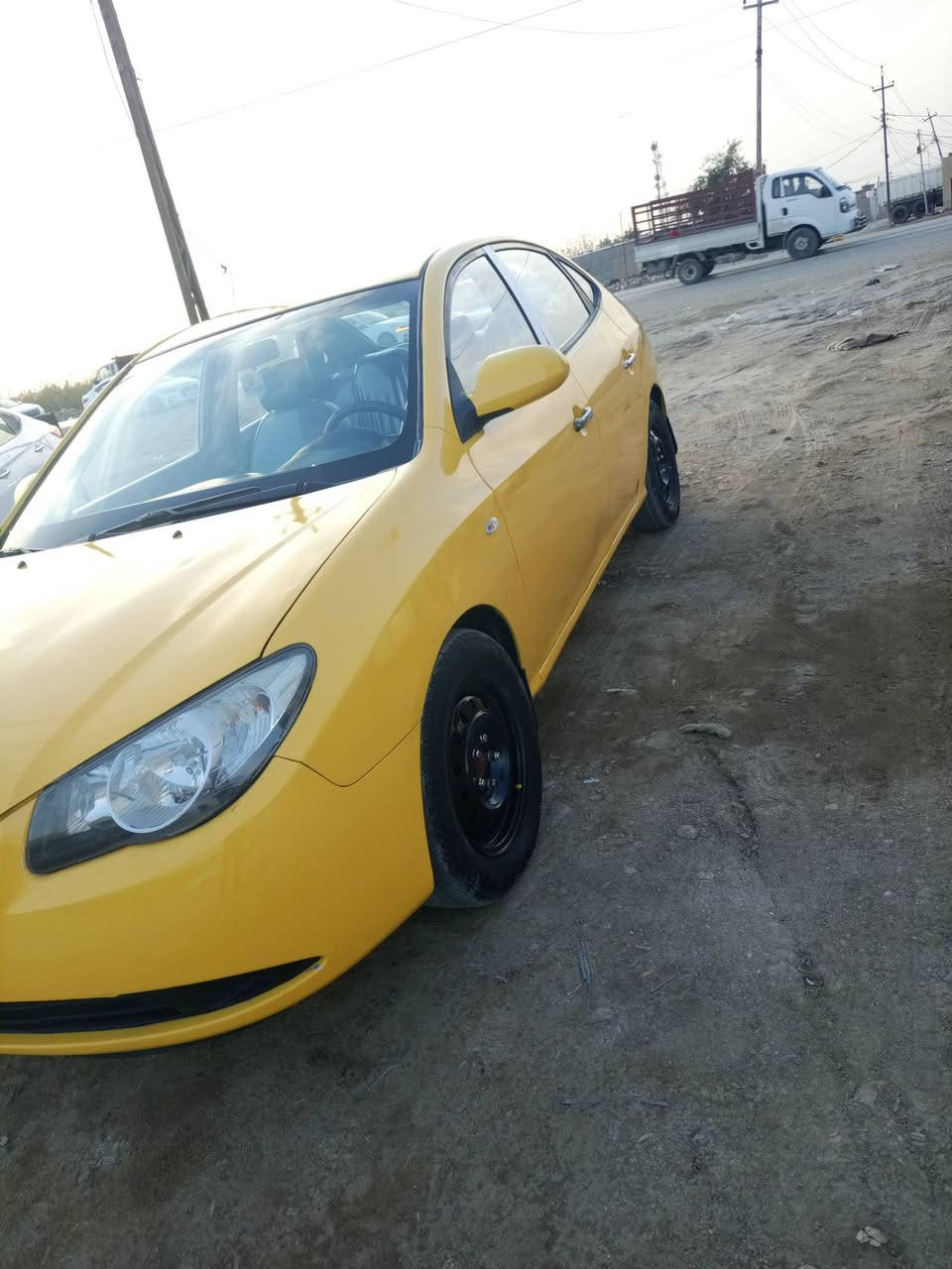 السلام عليكم
النترا افانتي موديل 2009 رقم انبار مشروع وطني 
محرك 1600 سيارة جاهزة سعرها 82 وبيها مجال 
مكانها واسط مركز مدينة ***********
