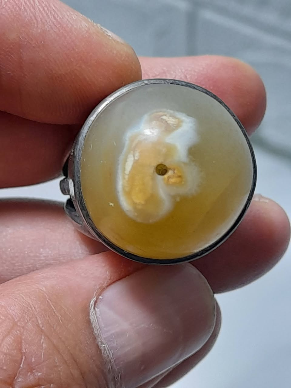 #ياالله
السلام عليكم ورحمة الله وبركاته 
نقدم لكم كل ماهو جديد ومميز 
متابعينا الكرام نقدم لكم خاتم فضه عيار 925 بحجر خرزه كامله  ( عقيق سليماني مصور رباني وطبيعي قديم ) صياغة يدويه عراقيه ثقيله وجميلة بسعر (400) الف والتوصيل (  5 )   اقوى عرض تحطيم الاسعار  للحجز والاستفسار مراسلة الصفحه او الاتصال على الرقم يوجد واتساب ‎0774 784 6745 يوجد توصيل الى كافة محافظات العراق 🇮🇶 🇮🇶
