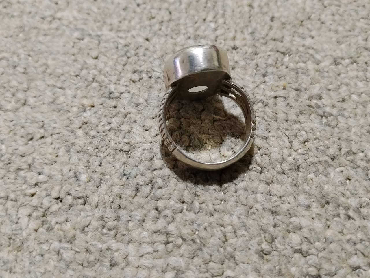 السلام عليكم  محابس ٢يماني  صياغه يدويوياقوت توباس الواحد ٤٠ كربلاء حي العباس 
***********
