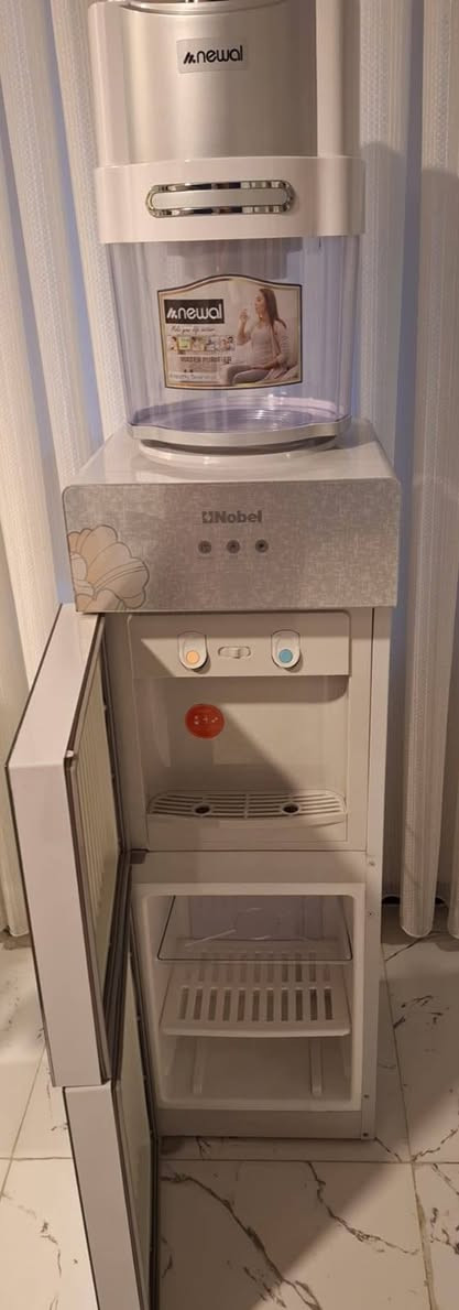 السلام عليكم
براد ماء للبيع ماركة نوبل وجه بلازما فايبركلاس موديل CR3000 جديد جدا واستخدام قليل مضمون على الفحص مع ملحقة فلتر حافظة بديل دبة ماركة نوال 
السعر ١٤٠ الف


**إذا كنت صاحب هذا الإعلان وتريد حذفه لأي سبب، رجاءا أرسل رسالة إلى الدعم الفني**