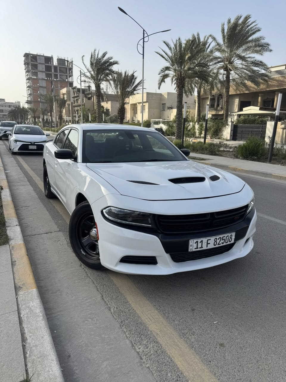 سلام عليكم 
جارجر بوليسي دخول جديد 2023
رقم بغداد ب اسمي هيمي 5700
السيارة ماشية 5000m زيرو
حادث امريكا
بابتين وبنيد تبديل لون اصليات
وهنا ب العراق انطخت ونصبغو بيبان السكن على كد شبر
مكان السيارة بغداد زيونة
***********
