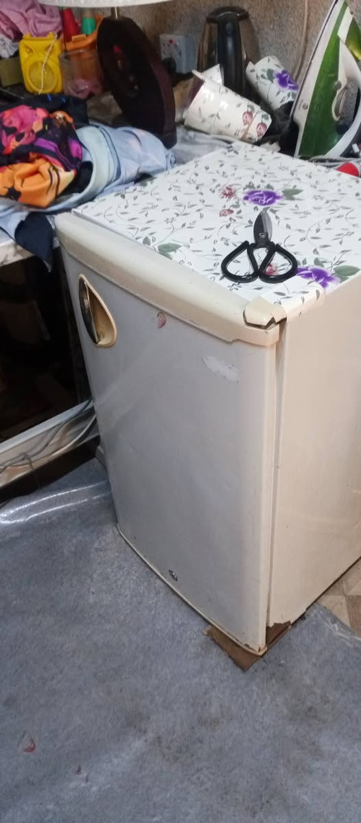 للبيع مكنسه كهربائي ب25قفل غساله 50جاهزه غساله 35ثلاجه  شغاله تجميد فول 35


**إذا كنت صاحب هذا الإعلان وتريد حذفه لأي سبب، رجاءا أرسل رسالة إلى الدعم الفني**