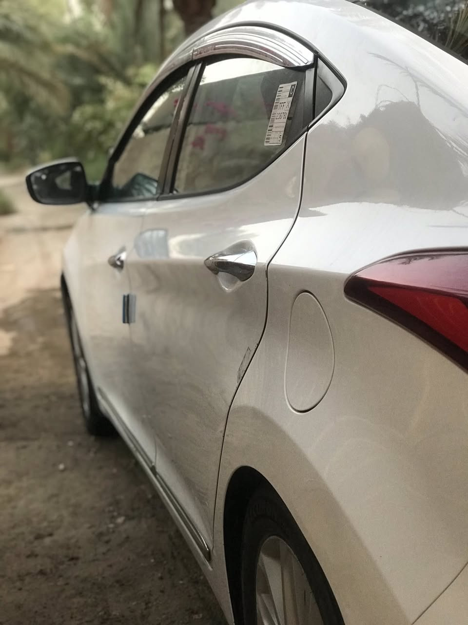 السلام عليكم 
النترا  خليجي 2015 سنويه بأسمي 
بيها بارد اقل الشبر باب السايق  
فول مواصفات عدا البصمه
السعر 130 
بابل  /قرب سيطره الاثار 
 رقمي ***********
