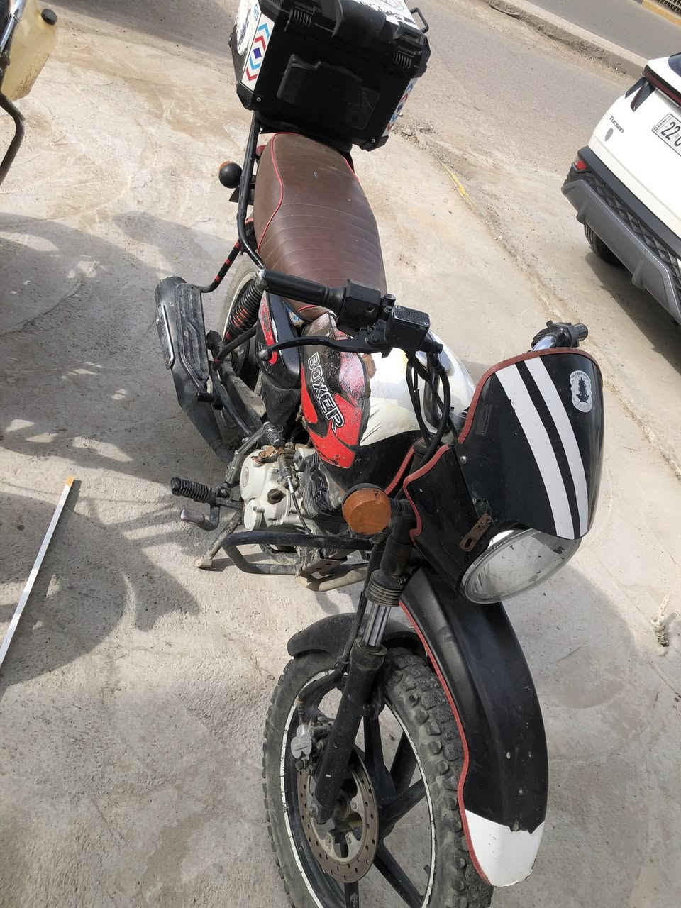 بوكسر ٢٠ اوراق كامله مجفته قبل شهر ادراجة خير من الله بس رادله ترتيب ادسكات لماميه واشياء بسيطه مكان بعقوبه اسعر ٨٥٠وبيه مجال لشراي ***********
