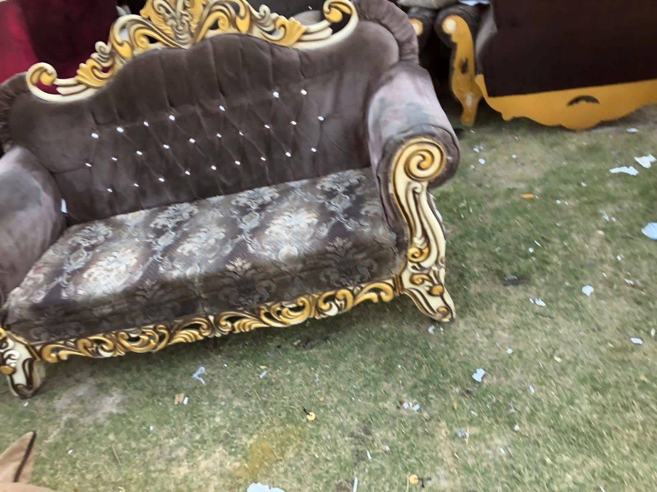 شركة غزال للأثاث المنزلي متخصصة في تجديد وصيانة الأثاث، تقدم خدمات الدوشمة وصبغ كافة أنواع الأخشاب بأعلى جودة. نتميز بالدقة والالتزام واستخدام مواد حديثة 
لإعادة الأثاث إلى مظهر عصري وبأسعار مناسبة. للأستفسار/
***********