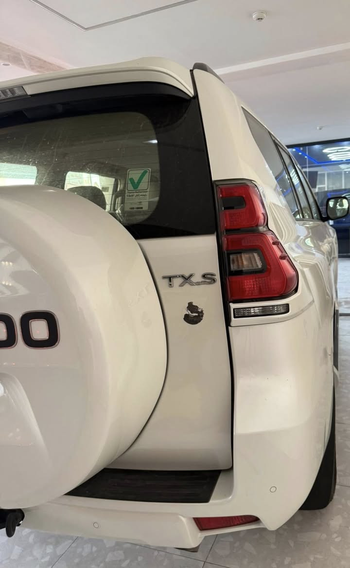 سلام عليكم اخواني للبيع  موديل 2023 سيارة بوضع الزيرو بشرط ماشيه 27  مامشي موصفات TXS  بعدهه بالضمان ساز سيارة مكفول كفال عامة مكان سيارة بغداد ب 62 الكراده سعرهه 490 ورقه رقم تلفون 
***********  الرقم لسياره بغداد وب اسمي
