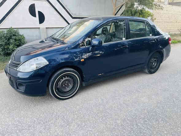 من رخصة الادمن المحترم 
نيسان فيرسا 2008 رقم بغداد مشروع وطني صبغ قطعة فقط مكينة گير حدادية صدر تبريد السيارة جاهزة من كافة النواحي 
السعر 77
للاستفسار ***********
