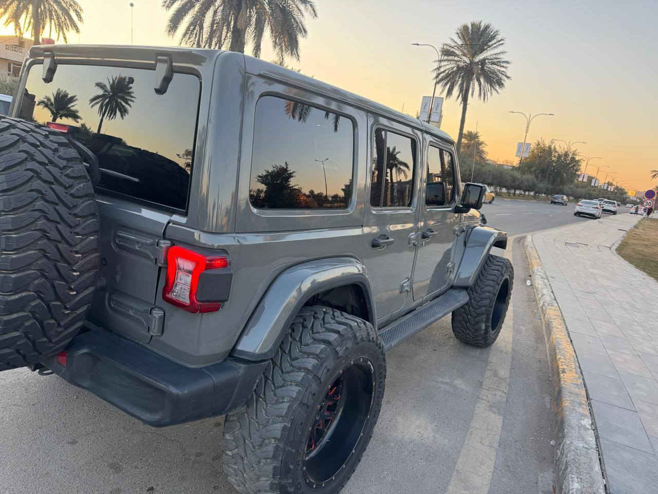 جيب رانجلر  2023
6سلندر  محرك 3600  صور الحادث بلمنشور 
السياره زيرو ماشيه تقريبا 
2.500 كم 
بصمة 
تصليح درجه اولئ وصبغ عام للجمالية 
السياره كشف واضافة سقف لنفس الموديل  .
صورة الحادث .بلمنشور
السعر 190 بيهه مجال 
مكاني بغداد الحارثيه ***********
