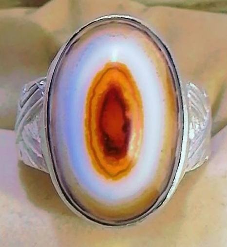 خاتم من حجر الجزع اليماني مصور صياغة ثقيلة عراقية لبيع التفاصيل واتساب *********** هذا رقمي بغداد قرب شقق بسماية
