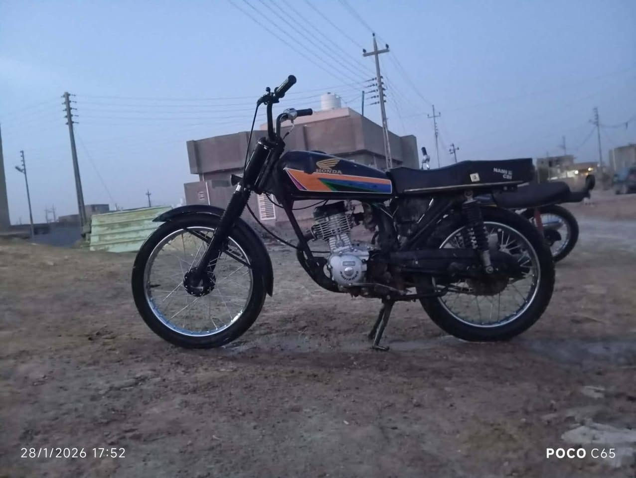 يابه السلام عليكم الحلوه للبيع  نامه برو غطاس مكينه 24 شلعه و معدل تشك الكاع مبدل بوش و بستم شلامجه اصلي ترايك للبصره شرط افصل بيها ساعه ب 300 و بيها مجال للناس الطيبه الي ما يشتري لا يكسر بحلال العالم متواجد خاص رقمي ***********
