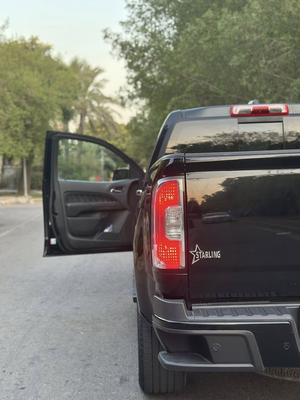 للبيع او مراوس ب جيتور T2
للبيع او مراوس 
#اسم_السيارة: جمس كانيون
#الفئة: دينالي 
#محرك: 3.600🔥
#الموديل: 2022
#اللون:اسواد
#اللوحة: رقم بغداد تحويل ثاني يوم رقم جديد
#بصمات عدد ثنين
#السعر_المطلوب: ✅اتصل ع رقم. وبيك خير وتدلل
#ماشيه:40الف
____________________________
            #الــمــواصــفـــات : 
شاشه كبيره تحكم في ايعازات سياره 
تشغيل عن بعد
كشنات جلد اصل لون 
حساس  خلفي 
كشنات امامي تدفئه وخلفي تدفئه 
كشنات كهرباء 
ستيرن تدفئه 
مري قلاب 
‏Auto start
حساسات خلفيه
كار ابلاي 
لايت زنون
ردار امامي
انارة خلفيه صندوق
خزن وضعيات جلوس 
كامره دواره 360
ويل كب حجم 20
وباقي المواصفات غنيه عن التعريف 
دمام خلفي 
تويترات بل سقف ___________________________
نتشرف بكم في اي وقت على الارقام
واتساب واتصال متوفر لكم 24 ساعه في خدمتكم
مكاني بغداد
***********
