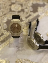 ساعات • بالة أوربي • مقاومة ماء