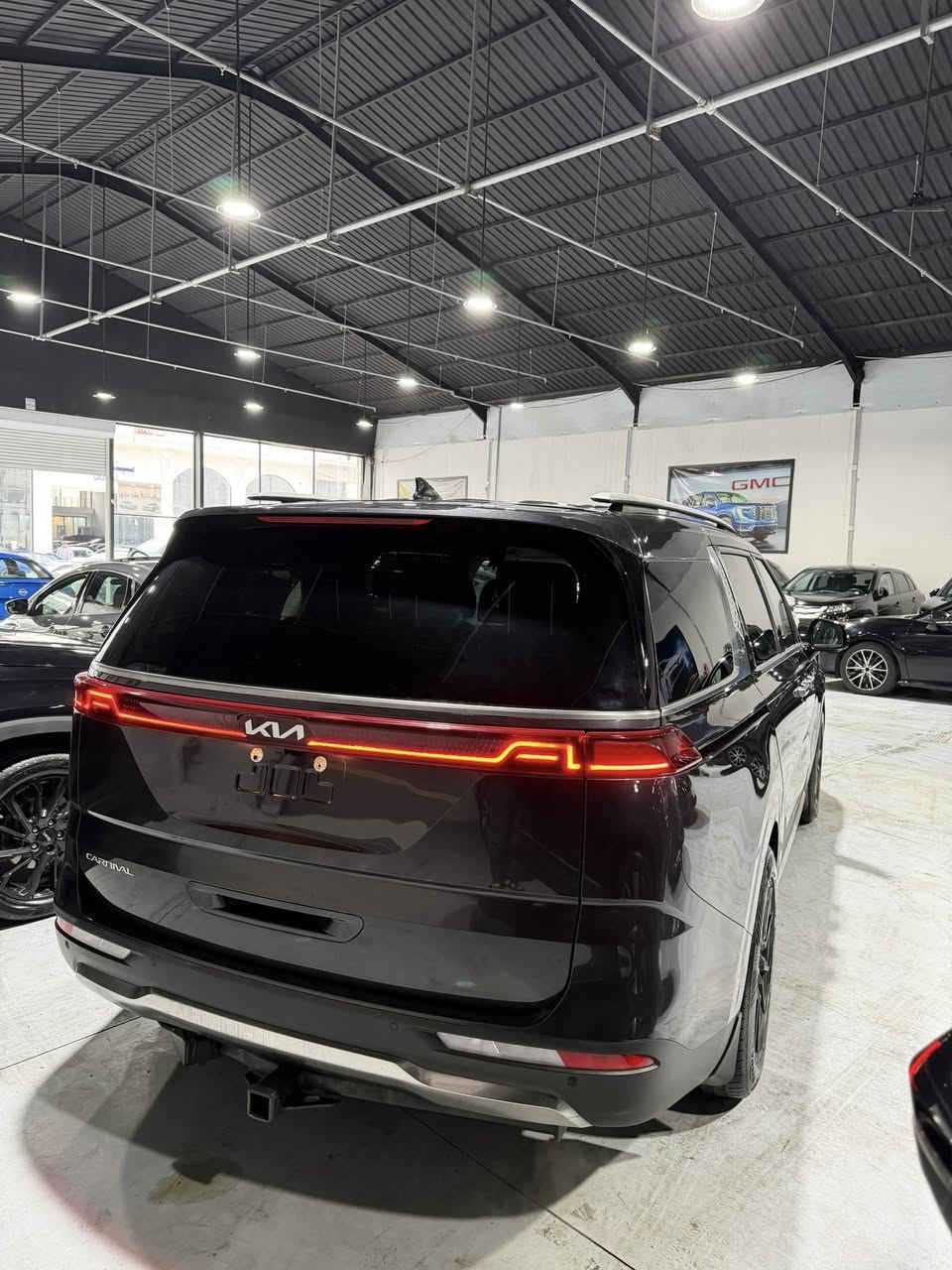 سلام عليكم
البيع و مراوس حسب قناعة بس رقم شيمالي 
كيا كرنفال اس اكس برستيج 
ماشي ٦٨ الف مايل 
لون نفطي داخل بيجي
السعر ٢٤٩ ورقة بيها مجال 
Kia carnival sx prestige 2024
قطعتين كلير سبغ بدون دواخل 
أرباك بس ستيرن سيستم 
فول مواصفات 
خمس كامرات 
حساسات ٣٦٠درجة
رادارات ٣٦٠درجة
تحديد مسار 
قياده ذاتيه 
تدفئه ستيرن
تدفئه تبريد كشنات امامية والخلفية ايضاً
شاشة ديجتال 
وضعيات قيادة ٤ 
Normal 
Sport
Eco
Smart 
محرك ٦سلندر ٣٥٠٠
وبقية المواصفات المعروفه 
صور الحادث مرفقة
*********** واتساب 
*********** واتساب 
للاستفسار***********
العنوان اربيل مةدينة معارض 
شركة نجوم البصرة كارس
