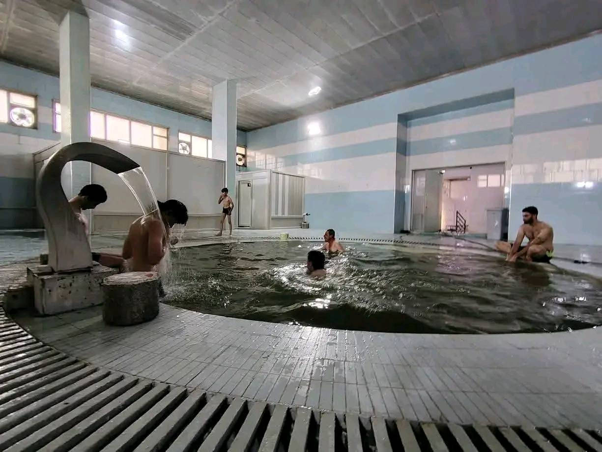 مساء الخير على متابعين شركة اليمامة للسياحة والسفر مثل ما عودناكم رجع توفر رحلات الئ حمام العليل الئ عوائلنا الكرام متوفر 😍
سفرة إلى حمام العليل 🛀 وبأنسب الأسعار عوائل فقط 👨‍👩‍👧‍👦
الانطلاق يوم ال (الثلاثاء_الخميس _السبت) ومتوفر كوسترات خاصه يوم #االجمعه  
سعر النفر 3000 الاف دينار فقط 😍
الانطلاق الساعة 2🕔 ظهراً ⛱️❤️✨
الـعودة الساعة 8🕚 مساءاً ⛱️❤️✨
النقل يكون من مناطق العوائل وبكوسترات حديثه 🚌💥
انطلاق كل يوم جمعه 💥
للاستفسار ولتثبيت الحجوزات  
*********** واتساب _تلكرام 
*********** واتساب 
❤️😍 نتمنى لكم سفرة سعيدة 😍
