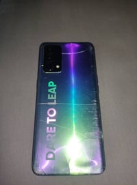 ريلمي Q3pro • ١٢٨ • شاشة مبدلة