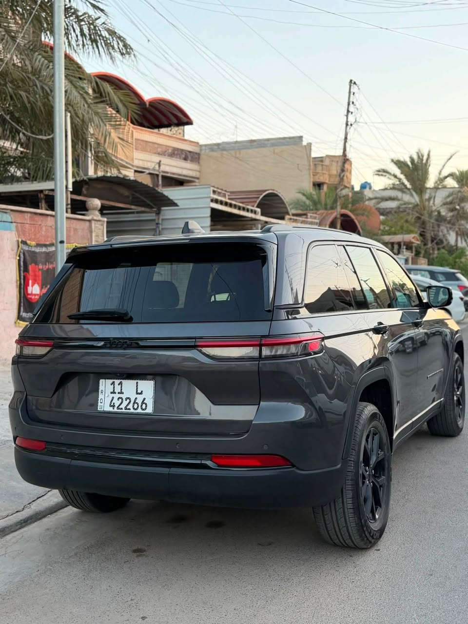 سلام عليكم جيب 2024 التتيوت ماشيه16 الف حادثها جدا بسيط عليها لوحه شبه مميزه للاستفسار***********
