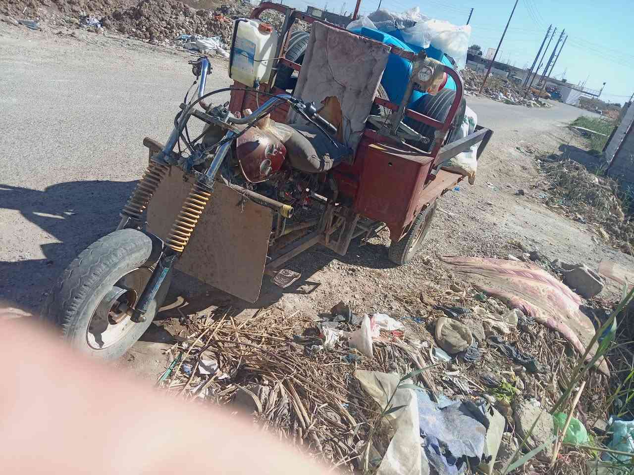 السلام عليكم ستوته للبيع مديل ١٥ أوراق كامله مكينه ٢٥ اكسن ٢٥ تواير جدد خير من الله كلشي ما عوزهه سعرهه ٦٥٠  وبيهه مجال للشراي مكاني تاجي اتصال فقط *********** او واتساب
