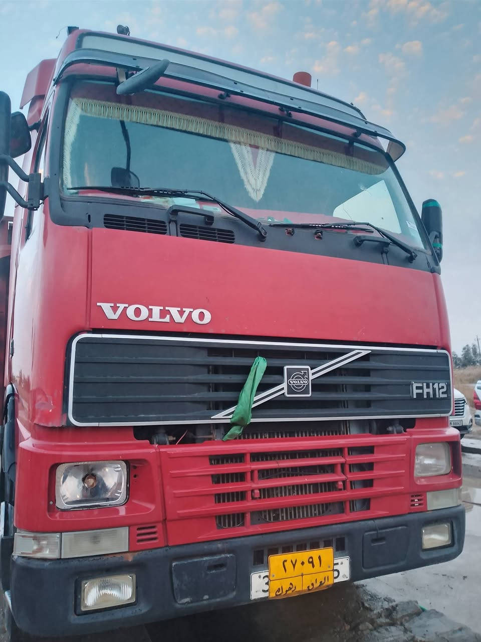 السلام عليكم فالفو للبيع 2000 مكفوله كفاله عامة سنويه تسقط الشهر الثاني تحويل مباشر اتصال ع الرقم/*********** مكان واسط العزيزية /السعر خاص
