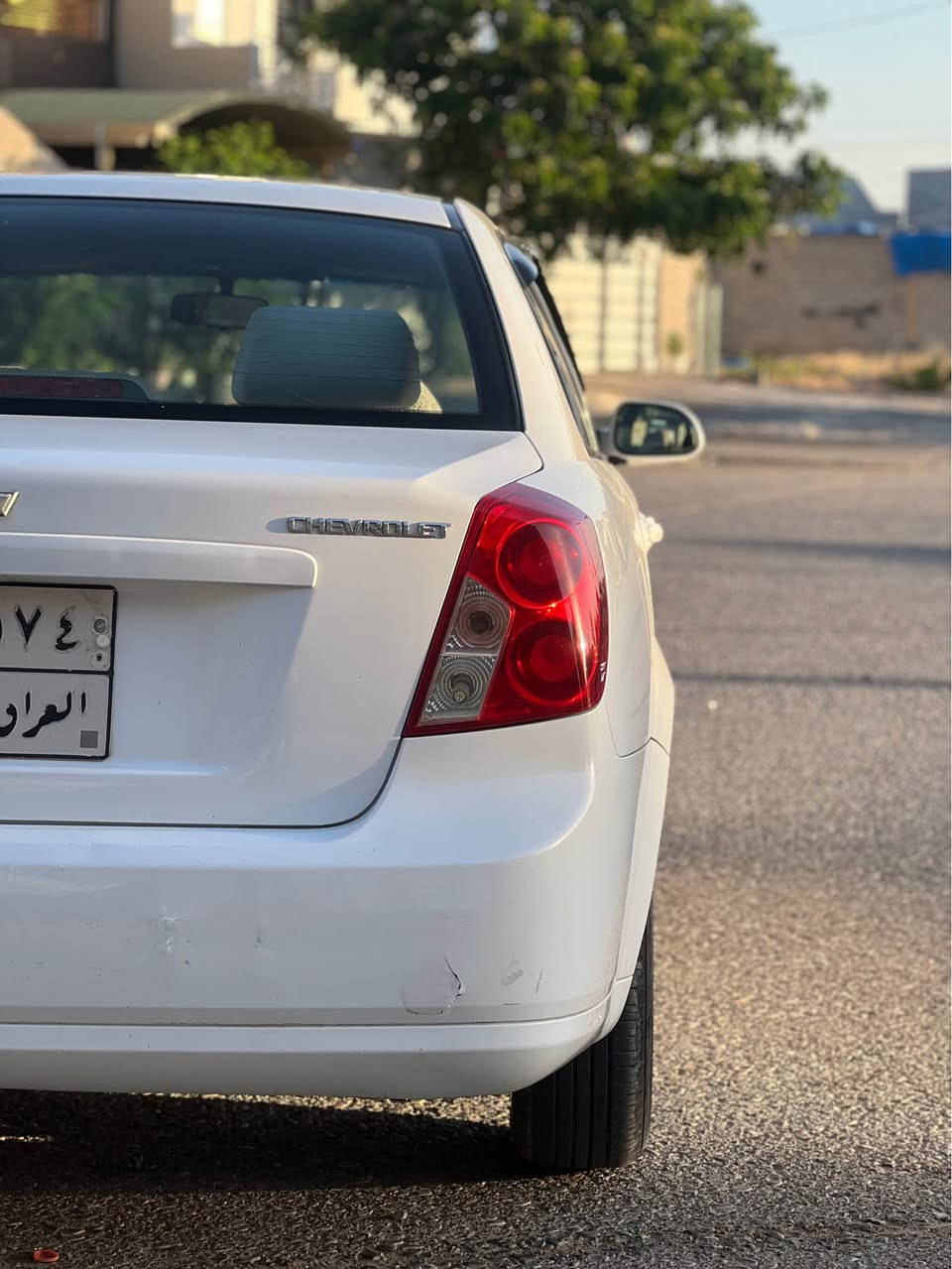 ئۆپترا 
مۆدێل ٢٠١٣ 
بۆیاخی نیە تەنها چاملخی سەکنی گۆڕاوەتە شەریکە 
سەقفیشی کەمیک تەرزەی هەیە سەنەوی ساڵێکە بەسەر چوە 
گاعی کراوە گێر و مەکینە بەشەرت 
تەبریت و تەقەو رەقەی بەشەرت هیچ مەسرەفی نیە سەیارەکە کامل جاهزە ٨٥ وەرقە و کەمێک مەجال 

*********** كالار, السليمانية
