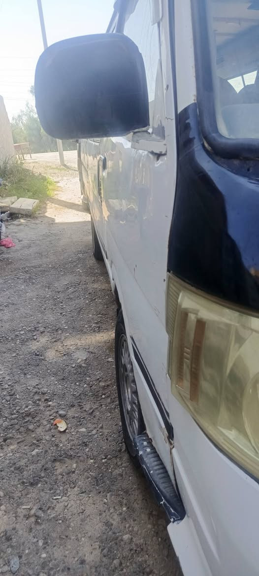 السلام عليكم شباب عندي هاي فتون 2009 سياره حلوه وجاهزه كبل للشارع رقم ديالى احمر مستمساكات صاحبها عندي كير محرك اكسل شواصي كفاله تدفئه شغاله كهربائيات كامله دوشمه نضيفه سياره مال شغل امانه الله مكاني ديالى قرب جسر السنديه ***********
