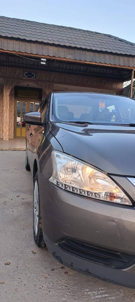 السلام عليكم ورحمة الله وبركاته
نيسان سني موديل  2019 خليجي 
سياره مكفوله كفاله عامه بيه مكان واحد بارد موضحة بالسونار كير ومكينه مكفولات تخم تاير قبل أربعة أيام
السياره احله من الصور بسمي السياره تحويل مباشر 

السعر 117 وبيه مجال

رقم ***********
