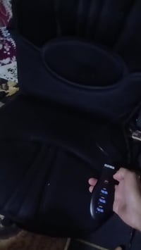 كرسي متحرك • مساج • بعدة تحكم