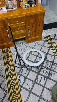 مايك • اضاءة