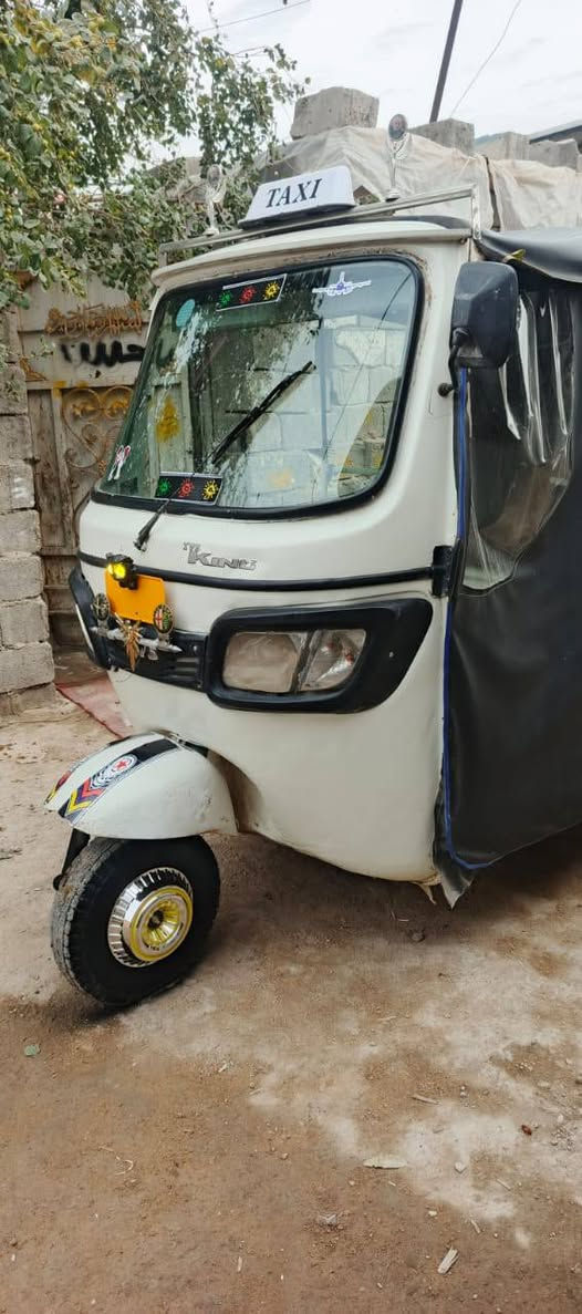 تك تك تي في اس للبيع مكينه مال 20 تك تك حلوه نفس البصوره مكاني بغداد نهروان ***********
