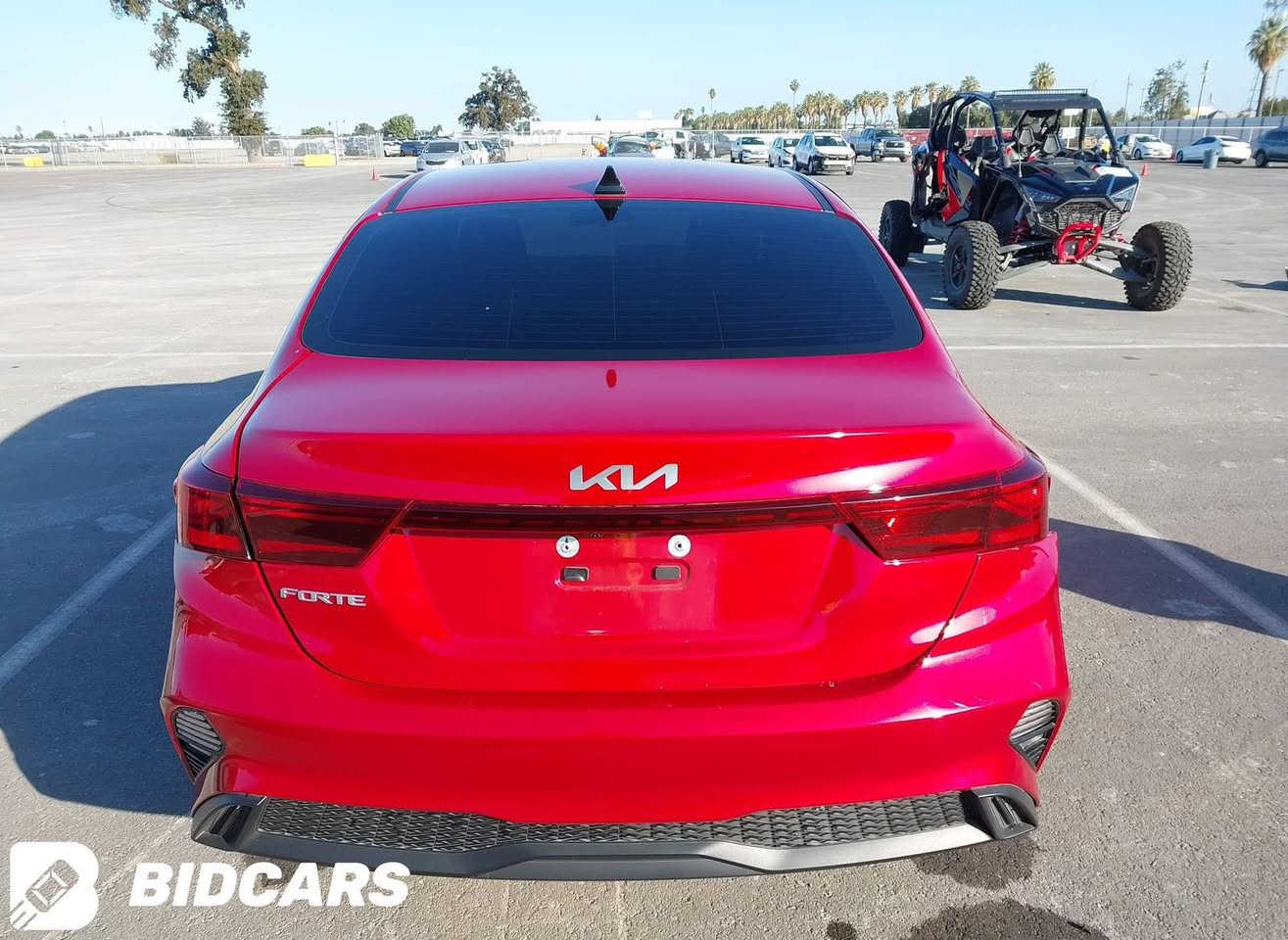 سلام عليكم
فورتي 

موديل 2024

ماشي 11 الف

محرك 2000 

موصفات  LX

شاشه كبيره

كاميرا  وكاربلي

رادارات اماميه وجانبيه

تحديد سرعة وتحديد مسار

 3 انضمه قيادة 

ويل كروم

سياره جديده حيل وصارلها يومين من دخلت 

 وضرر مرفق بصور

بدون دواخل وبدون شواصي بجم كبس بدون كلير 

بدون اي شي عده هاي طخه

السعر 142$

بغداد/البلديات

***********
