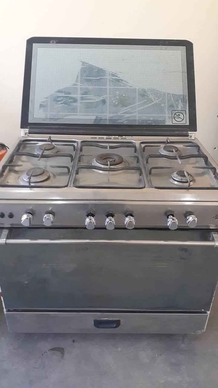 السلام عليكم 
طباخ مستعمله شغال نظيف للبيع 
سعره 200 الف وبيه مجال 
العنوان الكرمه شارع الهيبيه قرب معهد الحكمه
الشراي يتصل على هذا الرقم 
‎0781 245 6724
***********
