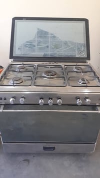 طباخ مستعمل • شغال نظيف • الكرمه شارع الهيبيه