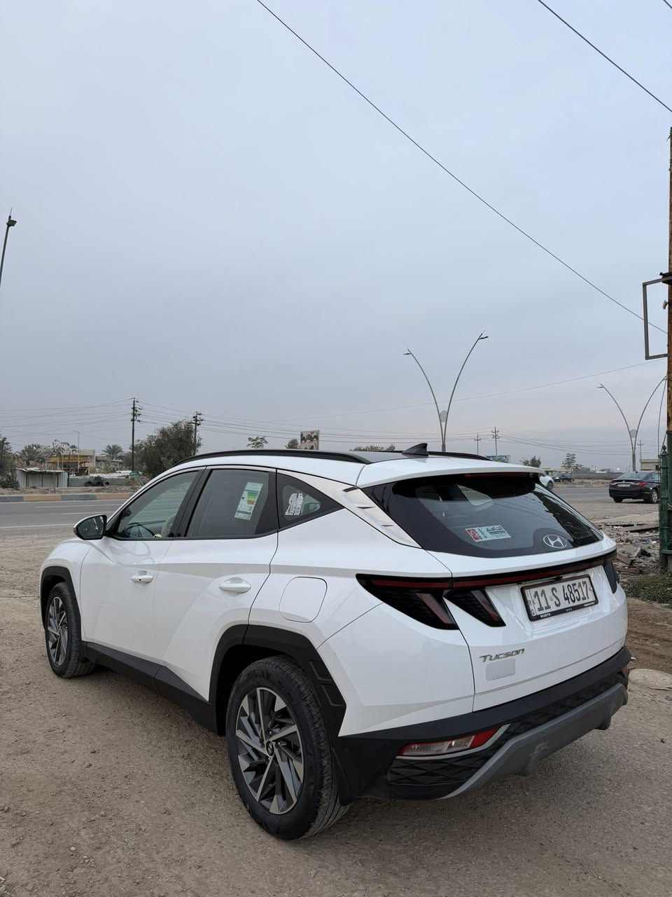 السلام عليكم
للبيع توسان 2023 
رقم بغداد الدولي 
وارد خليجي مكينة 2000 دوش 
فول مواصفات 1/1 
بانوراما وشاشة جبيرة 
ماشية 57 الف حقيقي 
السعر / 212 وبيها مجال بسيط 
مكاني/ ديالى جديدة الشط 
للاستسفار/ ***********
