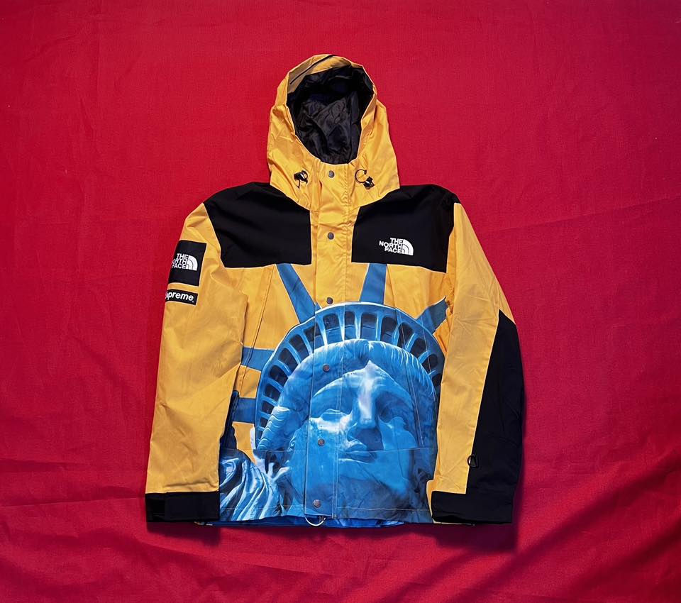 مرحبا شباب القماصل موجودات
خابروني وتدللون ***********
