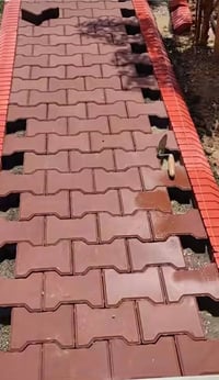 مرمري • طابوقي • ١٠×٢٠×٦