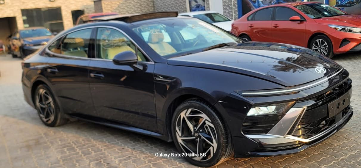 سوناته موديل 2024 بيع  وارد أمريكي
حادثها جداً بسيط
محرك 2500
فول مواصفات
بانوراما

السعر 210$وبيها مجال
مكان السيارة: بغداد
اتصال ***********
