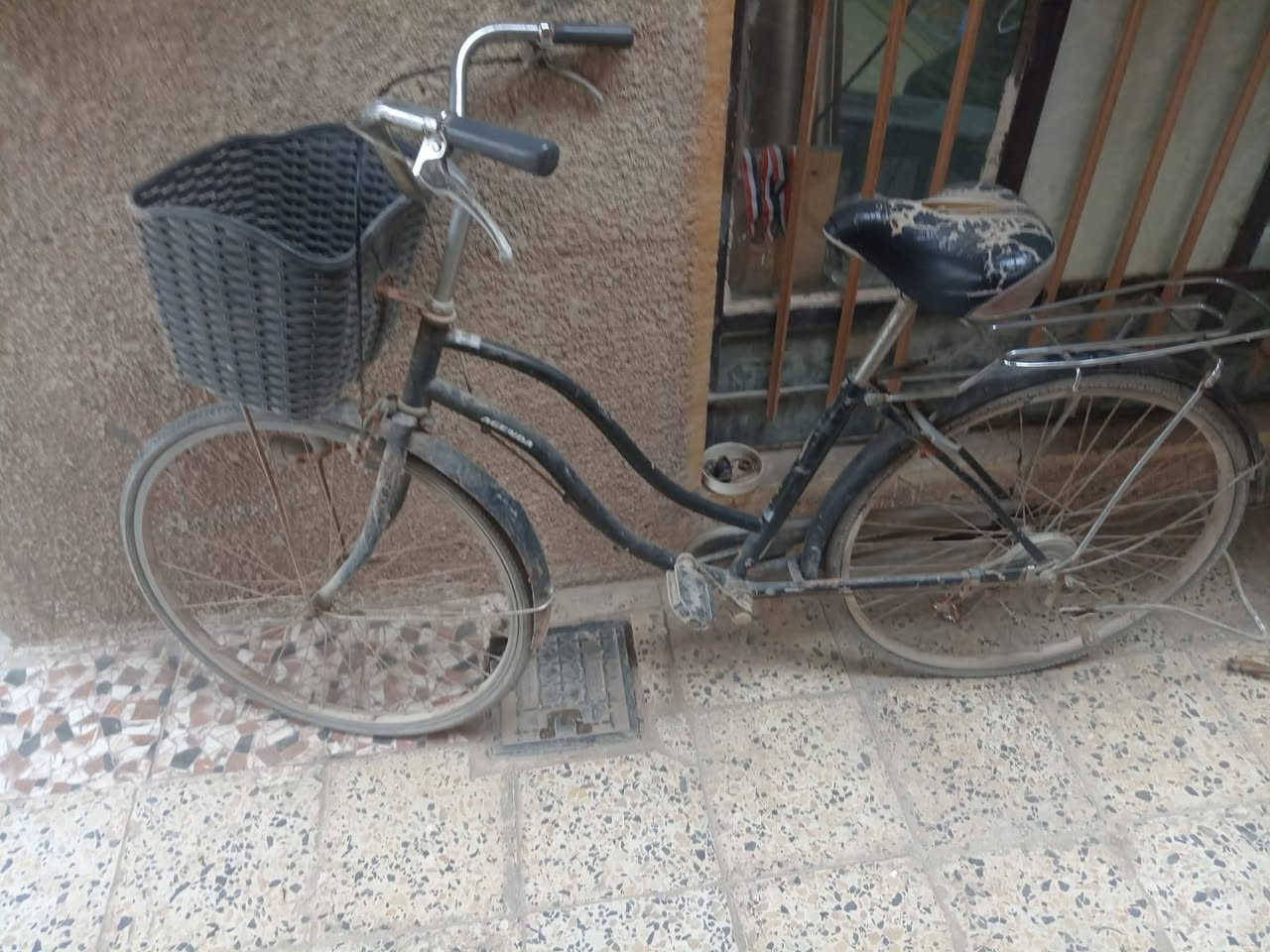 جام خانات للبيع
العدد 2 قياسات 3*3 /3ونص *5
بايسكل للبيع


**إذا كنت صاحب هذا الإعلان وتريد حذفه لأي سبب، رجاءا أرسل رسالة إلى الدعم الفني**